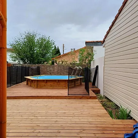 Avec Piscine L'abris Cotier Βίλα *