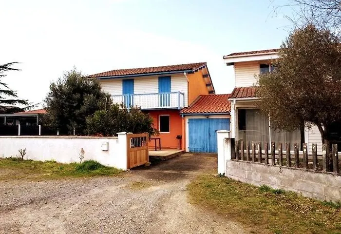 Avec Piscine L'abris Cotier *