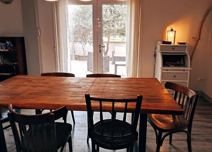 Vila Avec Piscine L'abris Cotier *