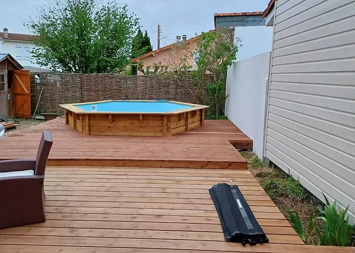 Vila Avec Piscine L'abris Cotier *