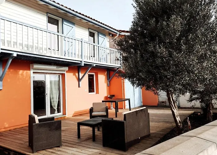 Avec Piscine L'abris Cotier Vila